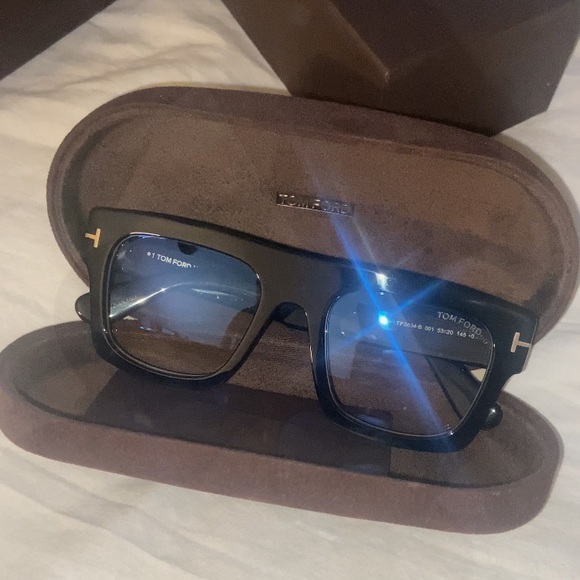 Authentic Tom Ford eyeglasses - Picture 8 of 17